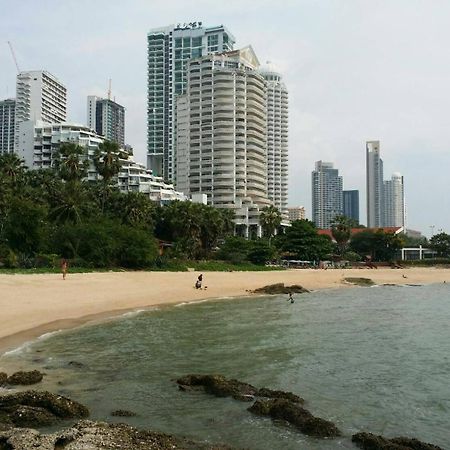 Serenity Pattaya Beach Exterior foto
